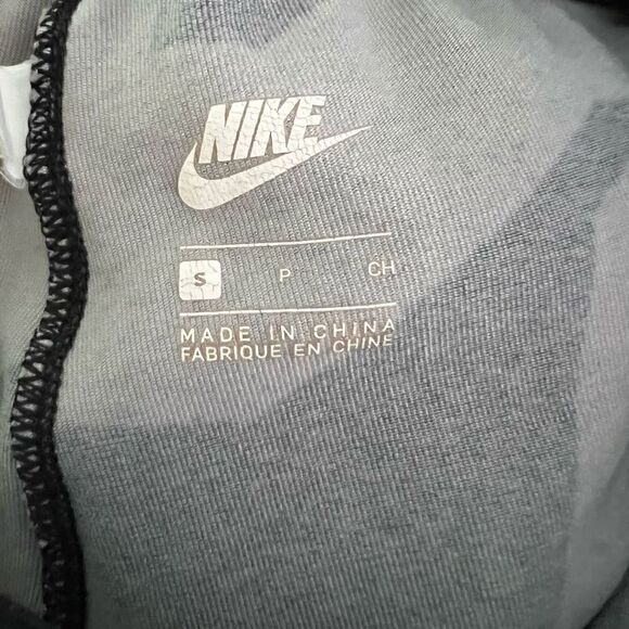 Nike Geometric Pattern Workout Legging Small - Picture 5 of 6